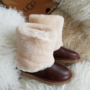 UGG Women's Boots 1008823 Patten (Chestnut) Size 7